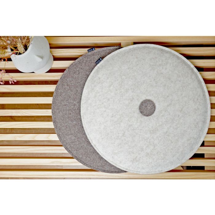 Sitzkissen mit Filzdot Sitzkissen mit Filzdot